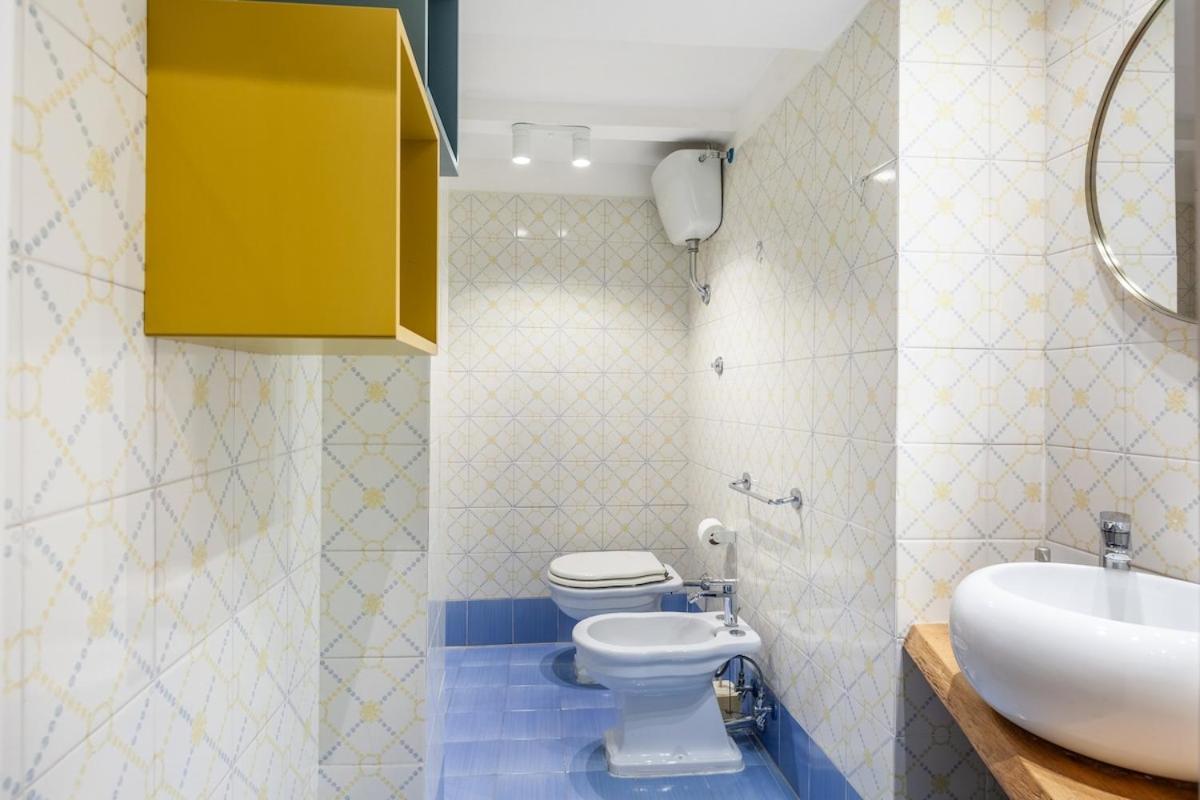 Lovely In The Old Town Apartment *