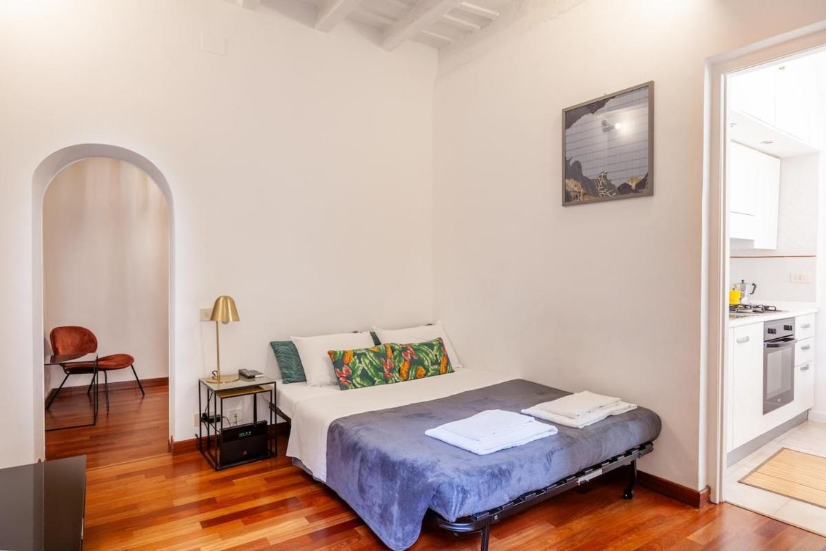 Lovely In The Old Town Apartment
